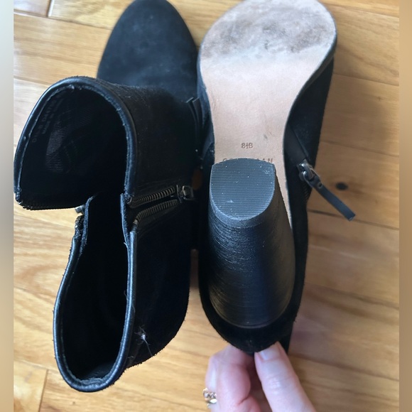 Cole Haan boots 8.5 black suede - Picture 10 of 12